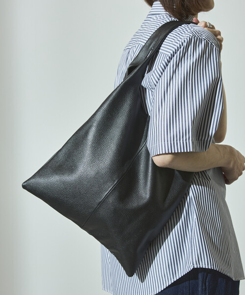 Firsthand（ファーストハンド）の「Firsthand/ファーストハンド Leather Marche Bag / レザーマルシェ / トートバッグ / 牛革 / 撥水レザー（トートバッグ・メンズ・ブラック・ONE SIZE）」の16枚目の写真