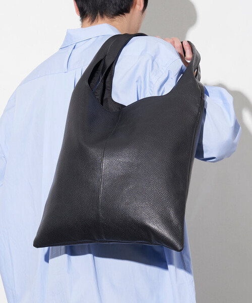 Firsthand（ファーストハンド）の「Firsthand/ファーストハンド Leather Marche Bag / レザーマルシェ / トートバッグ / 牛革 / 撥水レザー（トートバッグ・メンズ・ブラック・ONE SIZE）」の17枚目の写真