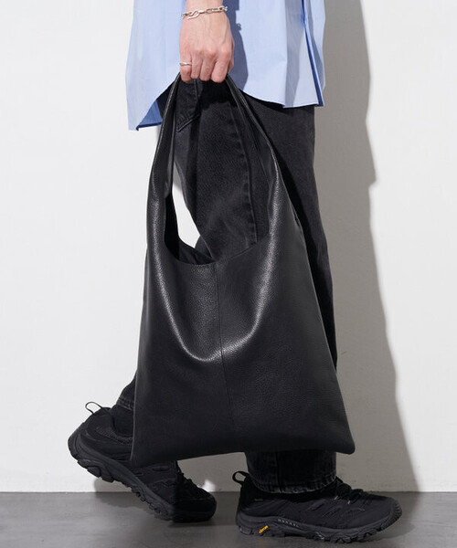 Firsthand（ファーストハンド）の「Firsthand/ファーストハンド Leather Marche Bag / レザーマルシェ / トートバッグ / 牛革 / 撥水レザー（トートバッグ・メンズ・ブラック・ONE SIZE）」の19枚目の写真