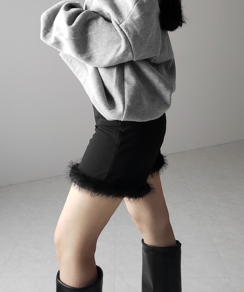 me+em select(ミームセレクト)の「【 4size 】ヘムフェザーバイカーショートパンツ / hem feather biker short pants(その他パンツ・レディース・ブラック・SMALL/MEDIUM/LARGE/X-SMALL)」の9枚目の写真