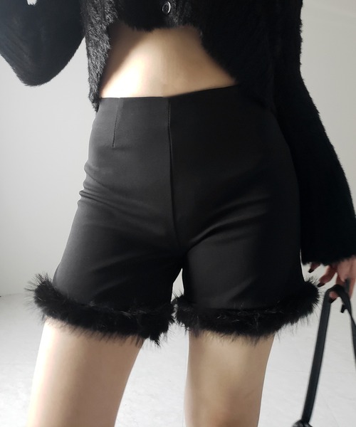 me+em select(ミームセレクト)の「【 4size 】ヘムフェザーバイカーショートパンツ / hem feather biker short pants(その他パンツ・レディース・ブラック・SMALL/MEDIUM/LARGE/X-SMALL)」の15枚目の写真