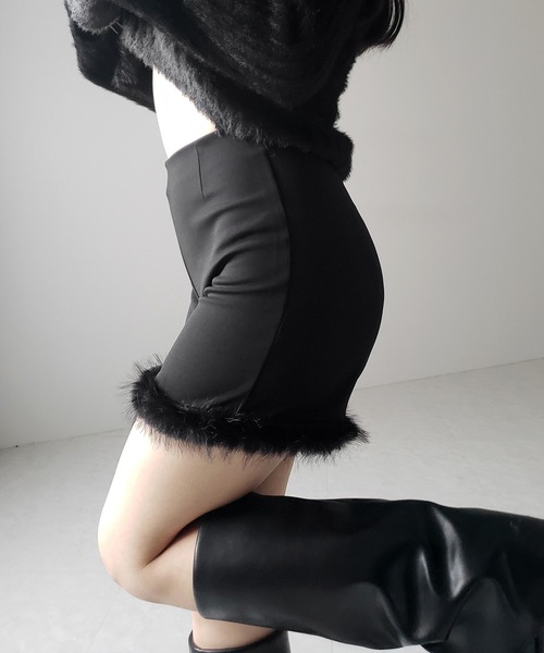 me+em select(ミームセレクト)の「【 4size 】ヘムフェザーバイカーショートパンツ / hem feather biker short pants(その他パンツ・レディース・ブラック・SMALL/MEDIUM/LARGE/X-SMALL)」の16枚目の写真