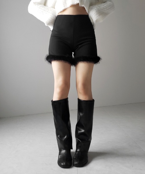 me+em select(ミームセレクト)の「【 4size 】ヘムフェザーバイカーショートパンツ / hem feather biker short pants(その他パンツ・レディース・ブラック・SMALL/MEDIUM/LARGE/X-SMALL)」の22枚目の写真