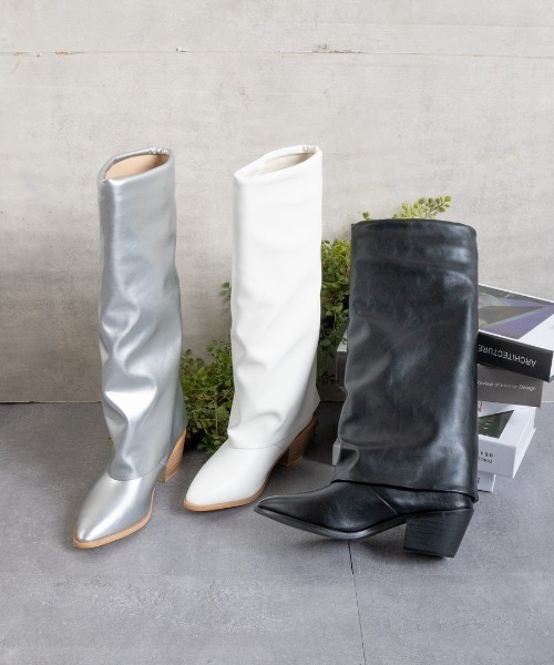 Fabby fabby（ファビィーファビィー）の「ポインテッドロングカバーブーツ（ブーツ・レディース・オフホワイト/ブラック/シルバー・LARGE/MEDIUM/SMALL）」の22枚目の写真