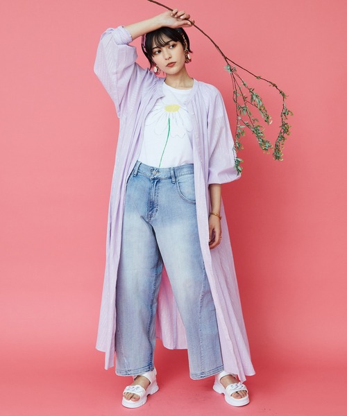 JETSET SOLO PLUS (ジェットセットソロプラス)の「ローンラメストライプシャツワンピース(ワンピース・レディース・ラベンダー/オフホワイト/チャコール・FREE)」の2枚目の写真