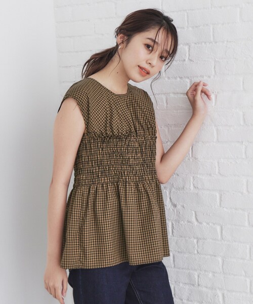 index(インデックス)の「◆チェック柄シャーリングペプラムブラウス【洗える】(シャツ/ブラウス・レディース・ブラウン系2/ダークブラウン系1・38)」の3枚目の写真