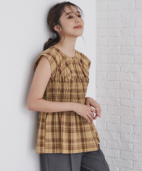 index(インデックス)の「◆チェック柄シャーリングペプラムブラウス【洗える】(シャツ/ブラウス・レディース・ブラウン系2/ダークブラウン系1・38)」の7枚目の写真