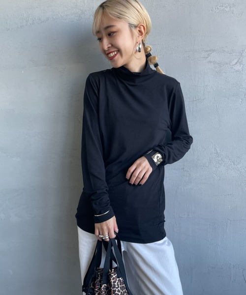 HANES（ヘインズ）の「[HANES/ヘインズ] ソフトフィット タートルネックTシャツ（Tシャツ/カットソー・レディース・ブラック/ホワイト・F）」の21枚目の写真