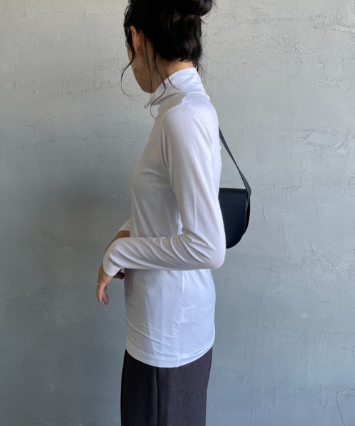 HANES（ヘインズ）の「[HANES/ヘインズ] ソフトフィット タートルネックTシャツ（Tシャツ/カットソー・レディース・ブラック/ホワイト・F）」の5枚目の写真