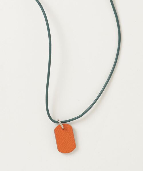 FUNALIVE（ファンアライブ）の「プラスレザー　ドッグタグネックレス　リバーシブル（ネックレス・メンズ・ブラック系2/ブラック系4/ブルー系2/ブラック系5/ブラック系1/ブラック系3/ブルー系3/オレンジ系/ブラック系/ブルー系/ブルー系1/オレンジ系1/オレンジ系2/オレンジ系3・FREE）」の20枚目の写真