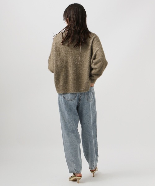 BAYFLOW（ベイフロー）の「[柔らかなフェザー素材]スパンコールニットプルオーバー（ニット/セーター・レディース・ブルー/モカ/グレイッシュベージュ/ブラック・FREE）」の10枚目の写真