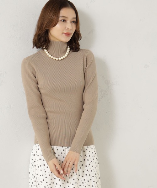 FOUND GOOD（ファウンドグッド）の「COZYリブハイネックニット（ニット/セーター・レディース・ベージュ/ブラック/アイボリー/グレー系/ブラウン系/ブルー系5/イエロー系5/レッド系8・S/M/L）」の21枚目の写真