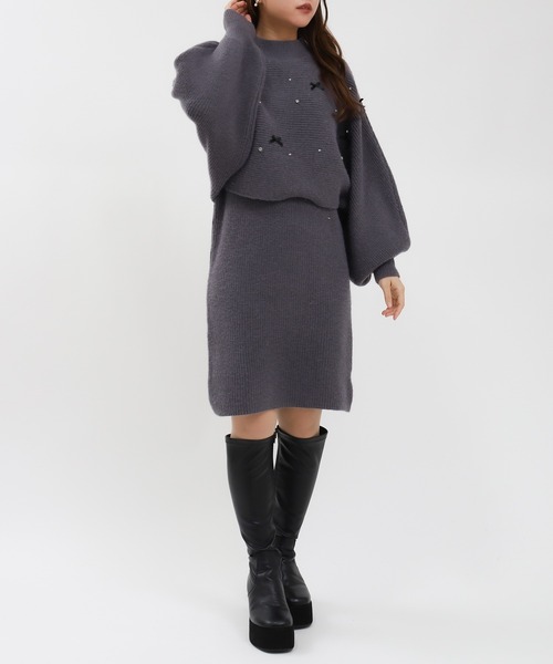 ASTORIA ODIER(アストリアオディール)の「リボンパールビジューニット×ニットワンピ(ワンピース・レディース・アイボリー/ブラック/チャコールグレー・MEDIUM)」の13枚目の写真