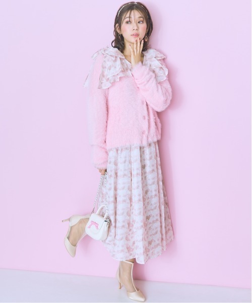 marun（マルン）の「＜大きいサイズ＞ ショート丈シャギーニットカーディガン marun（カーディガン/ボレロ・レディース・ブラック/ピンク・4L/3L/LL/L/5L）」の18枚目の写真