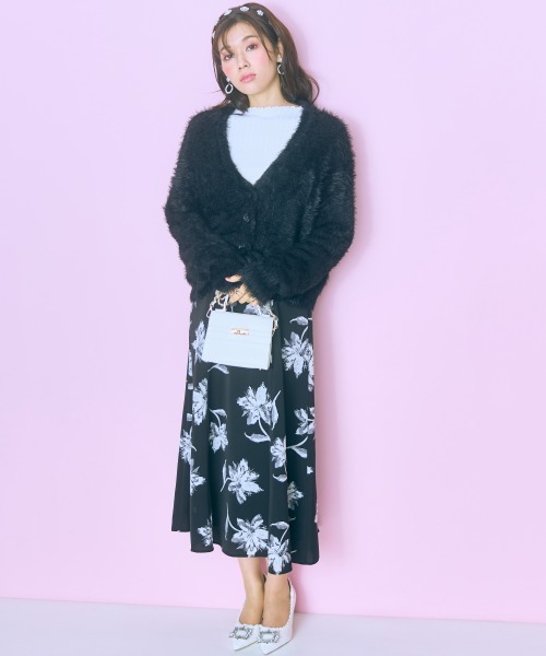 marun（マルン）の「＜大きいサイズ＞ ショート丈シャギーニットカーディガン marun（カーディガン/ボレロ・レディース・ブラック/ピンク・4L/3L/LL/L/5L）」の20枚目の写真