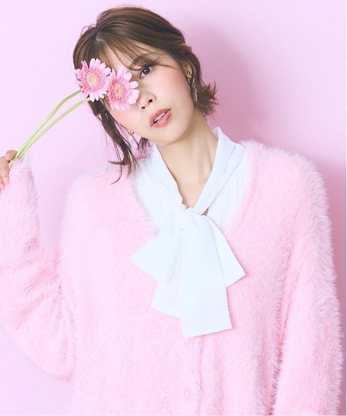 marun（マルン）の「＜大きいサイズ＞ ショート丈シャギーニットカーディガン marun（カーディガン/ボレロ・レディース・ブラック/ピンク・4L/3L/LL/L/5L）」の13枚目の写真