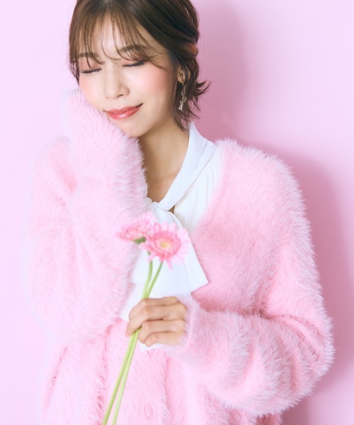 marun（マルン）の「＜大きいサイズ＞ ショート丈シャギーニットカーディガン marun（カーディガン/ボレロ・レディース・ブラック/ピンク・4L/3L/LL/L/5L）」の9枚目の写真