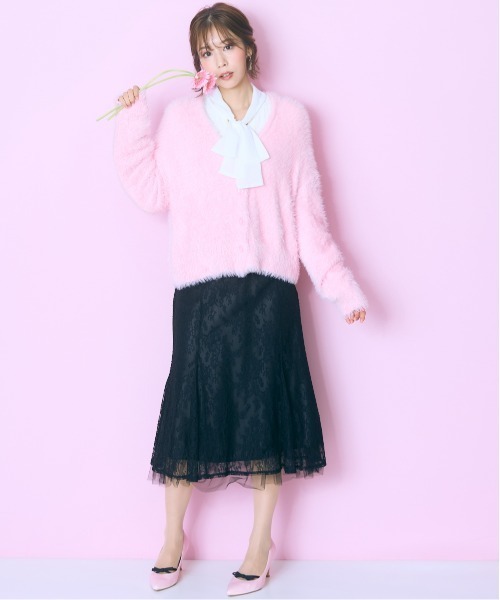 marun（マルン）の「＜大きいサイズ＞ ショート丈シャギーニットカーディガン marun（カーディガン/ボレロ・レディース・ブラック/ピンク・4L/3L/LL/L/5L）」の5枚目の写真