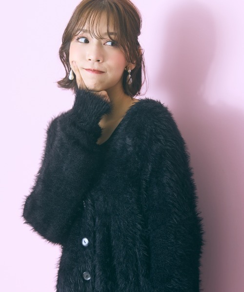 marun（マルン）の「＜大きいサイズ＞ ショート丈シャギーニットカーディガン marun（カーディガン/ボレロ・レディース・ブラック/ピンク・4L/3L/LL/L/5L）」の14枚目の写真