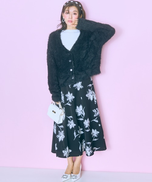 marun（マルン）の「＜大きいサイズ＞ ショート丈シャギーニットカーディガン marun（カーディガン/ボレロ・レディース・ブラック/ピンク・4L/3L/LL/L/5L）」の3枚目の写真