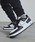NIKE�i�i�C�L�j�́u�i�C�L �G�A �t�H�[�X 1 '07 �����Y�V���[�Y / Nike Air Force 1 '07 Men's Shoes DV0788-001 Black�i�X�j�[�J�[�j�v�b�u���b�N
