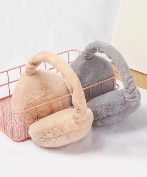 Bambin（ボンバン）の「【 Bambin / ボンバン 】 ふわふわ ファー イヤーマフ（イヤーマフ・キッズ・グレー/ナチュラル/ホワイト/ピンク/ブラック・FREE）」の9枚目の写真