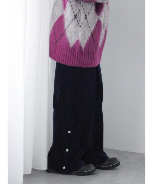 ehka sopo（エヘカソポ）の「別珍サイドスリットパンツ（その他パンツ・レディース・グレー/ネイビー/ブラウン・F）」の3枚目の写真