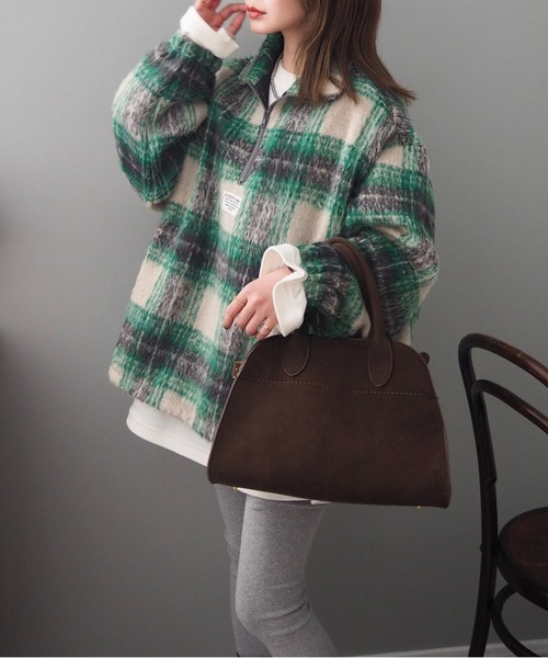 LAULEN(ローレン)の「suede like boston bag /スウェード調2WAYボストントートバッグ(ボストンバッグ・レディース・ブラウン・S/M)」の4枚目の写真
