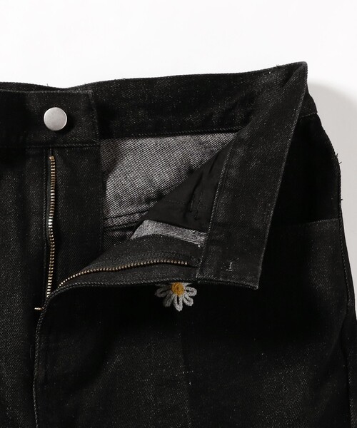 B:MING by BEAMS(ビーミングバイビームス)の「ambiance / Embroidery Denim Pants(S~L)(デニムパンツ・レディース・ブラウン/ブラック・LARGE/MEDIUM/SMALL)」の8枚目の写真