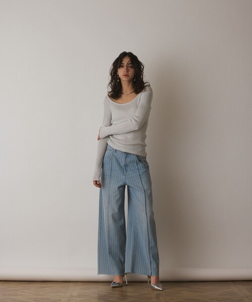 Diagram(ダイアグラム)の「ラメリブクルーネックトップ(Tシャツ/カットソー・レディース・ブラック/ゴールド/ホワイト・36)」の4枚目の写真