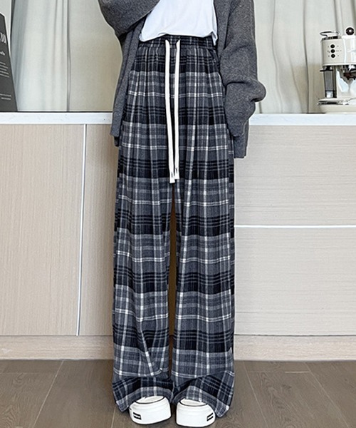 gossip!ロサンゼルス(ゴシップロサンゼルス)の「YUGA ハイウエスト チェック柄フリースインナーパンツ(その他パンツ・レディース・グレー/ブラック/ブラウン/イエロー・FREE)」の11枚目の写真