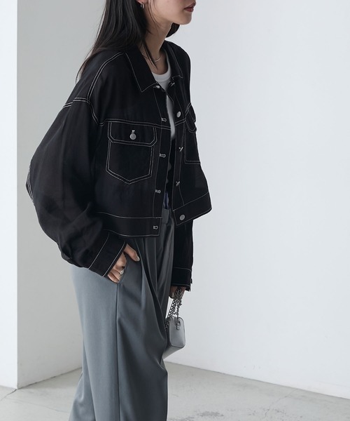 forksy.(フォルクシー)の「【forksy.】配色ステッチ シアー Gジャン風 クロップド丈シャツ(シャツ/ブラウス・レディース・チャコール/オフホワイト/ブルー/ブラック・FREE)」の18枚目の写真