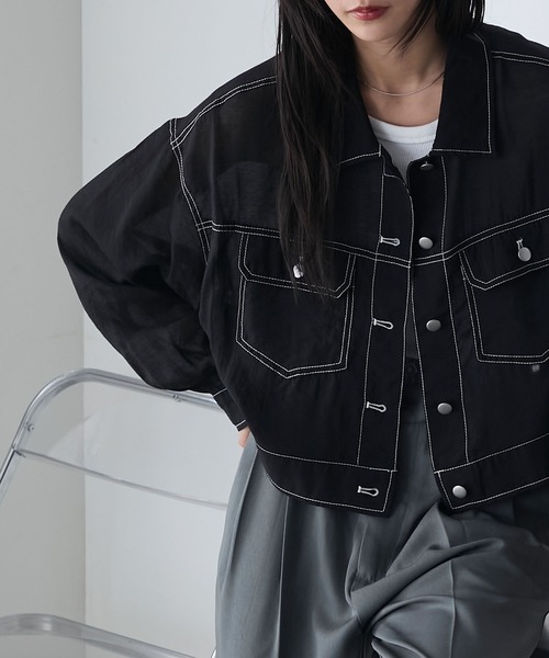 forksy.(フォルクシー)の「【forksy.】配色ステッチ シアー Gジャン風 クロップド丈シャツ(シャツ/ブラウス・レディース・チャコール/オフホワイト/ブルー/ブラック・FREE)」の21枚目の写真