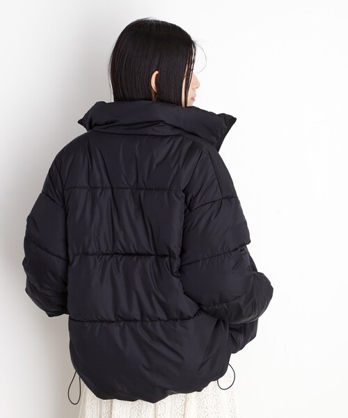 THE SHOP TK （ザ ショップ ティーケー ）の「◆【撥水】タフタ中綿ブルゾン（その他アウター・レディース・ブラック/ライトベージュ・12/13）」の5枚目の写真