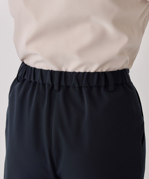 alotta(アロッタ)の「洗える!ノーカラージャケットスーツ(スーツパンツ・レディース・グレイッシュベージュ/ブラック/ネイビー・23号/21号/19号/17号/15号/13号/11号/9号/7号)」の19枚目の写真