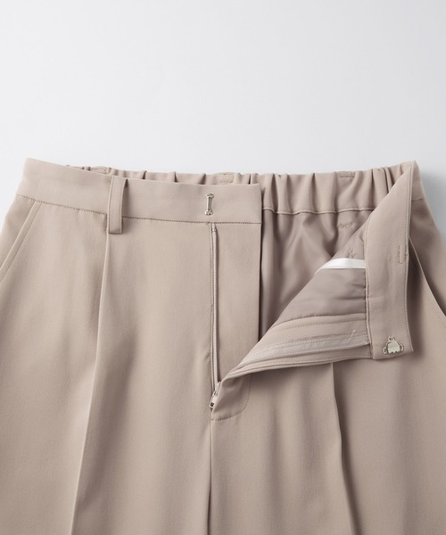 alotta(アロッタ)の「洗える!ノーカラージャケットスーツ(スーツパンツ・レディース・グレイッシュベージュ/ブラック/ネイビー・23号/21号/19号/17号/15号/13号/11号/9号/7号)」の21枚目の写真