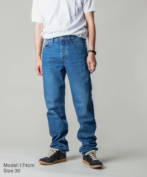 AMI Alexandre Mattiussi（アミアレクサンドルマテュッシ）の「AMI PARIS AMI PARIS CLASSIC FIT JEANS ジーンズ アミ パリス（デニムパンツ・メンズ・インディゴブルー・31）」の2枚目の写真