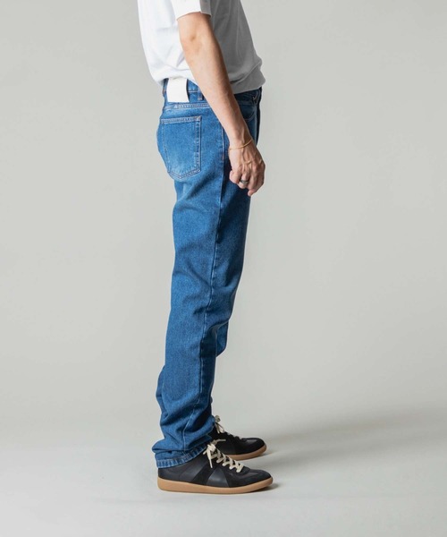 AMI Alexandre Mattiussi（アミアレクサンドルマテュッシ）の「AMI PARIS AMI PARIS CLASSIC FIT JEANS ジーンズ アミ パリス（デニムパンツ・メンズ・インディゴブルー・31）」の3枚目の写真