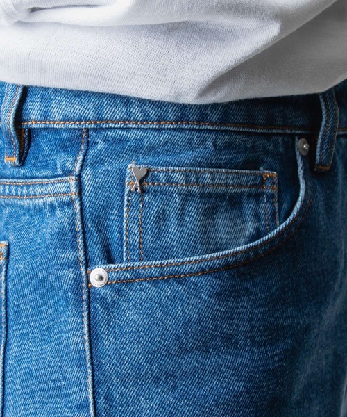 AMI Alexandre Mattiussi（アミアレクサンドルマテュッシ）の「AMI PARIS AMI PARIS CLASSIC FIT JEANS ジーンズ アミ パリス（デニムパンツ・メンズ・インディゴブルー・31）」の5枚目の写真