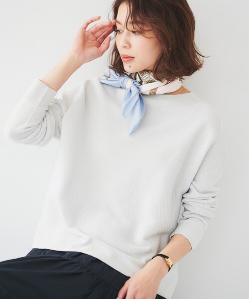 UNTITLED（アンタイトル）の「【体型カバー/春素材】コットン混 ガーターニット（ニット/セーター・レディース・ベビーピンク/ライトグレー/オフホワイト/ブルー/ネイビー・44/48/00/02/04）」の3枚目の写真