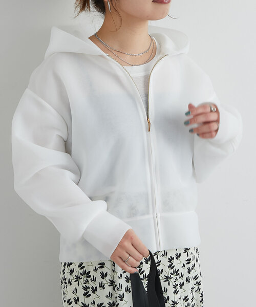 un dix cors(アンディコール)の「シアーダンボールパーカー(パーカー・レディース・オフホワイト/ネイビー・FREE)」の3枚目の写真