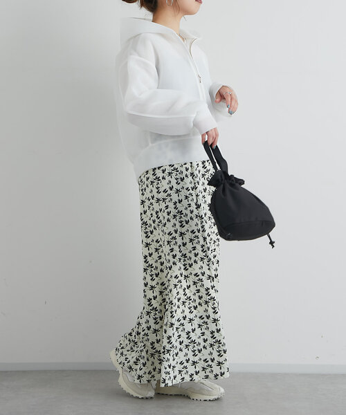 un dix cors(アンディコール)の「シアーダンボールパーカー(パーカー・レディース・オフホワイト/ネイビー・FREE)」の9枚目の写真