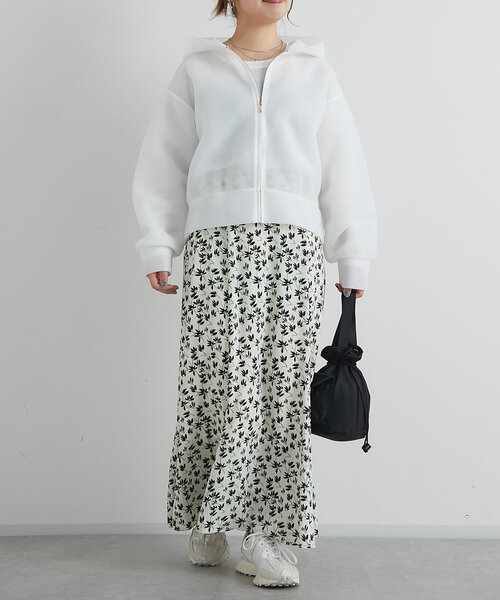 un dix cors(アンディコール)の「シアーダンボールパーカー(パーカー・レディース・オフホワイト/ネイビー・FREE)」の11枚目の写真