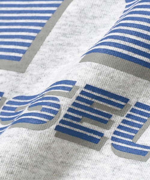 Russell Athletic(ラッセルアスレティック)の「RUSSELL ATHLETIC / グラフィック Tシャツ 2025SS(110~130cm)(Tシャツ/カットソー・キッズ・ホワイト/ブラック系その他4/ライトグレー・110/120/130)」の7枚目の写真