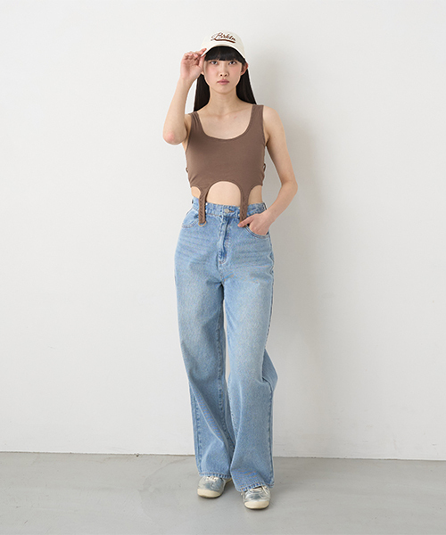 Mi-je(ミジェ)の「タックデニムワイドパンツ【韓国ファッション】(デニムパンツ・レディース・グレー/サックスブルー・S/M)」の4枚目の写真