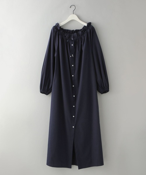 e/rm（イーアールエム）の「オフショルフリルドレス（ワンピース・レディース・グレー系その他2/ライトブルー/ネイビー・FREE）」の3枚目の写真