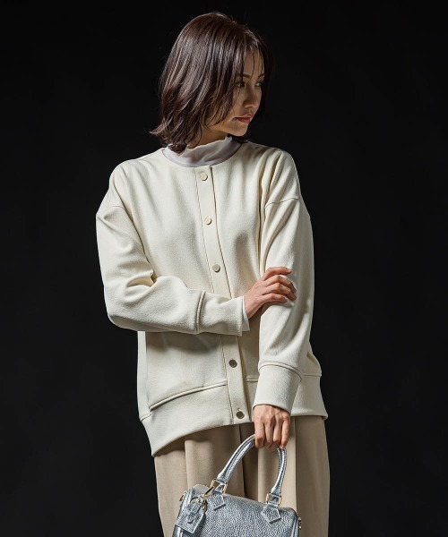 LAUTREAMONT(ロートレアモン)の「ストレッチオーガンジーカットソー≪洗濯機で洗える≫(Tシャツ/カットソー・レディース・ホワイト/ライトブルー/ブラック・9号)」の20枚目の写真