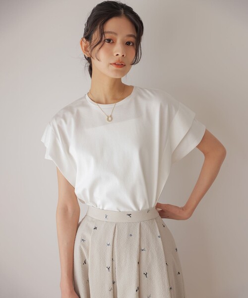 組曲 S（クミキョク チイサイサイズ）の「GIZAコットンドルマンスリーブ Tシャツ（Tシャツ/カットソー・レディース・ブラック系1/スモーキーグリーン系/アイボリー系/ブラック系/チェリーレッド/ネイビー×ホワイト/ネイビー・S2）」の3枚目の写真