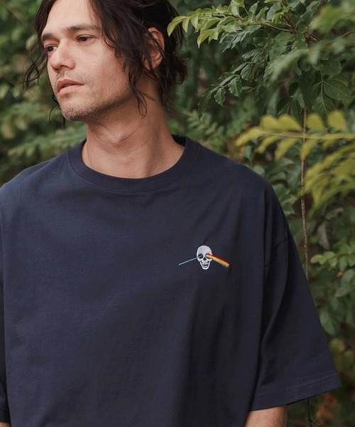 CAMBIO(カンビオ)の「mt9553-刺繍T_Skull rainbow Tシャツ(Tシャツ/カットソー・メンズ・ホワイト/ブラック/ネイビー・S/M/L/XL)」の1枚目の写真
