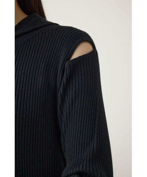 AZUL by moussy(アズールバイマウジー)の「【身長/骨格別着用画像あり】ショルダースリットリブニットワンピース 春服 秋服 ロングワンピース デザインワンピ(ワンピース・レディース・ライトグレー/ブラック/ブルー・FREE)」の11枚目の写真